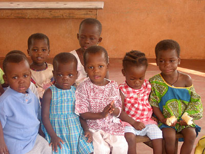 les enfants de l'orphelinat