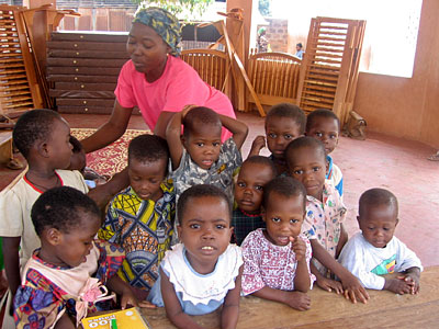 les enfants de l'orphelinat